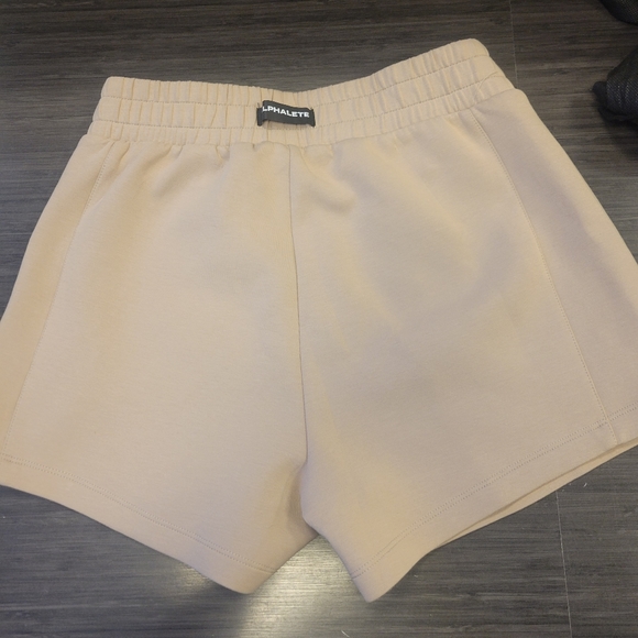 Tan Alphalete Elmts Shorts Size S - Picture 3 of 5
